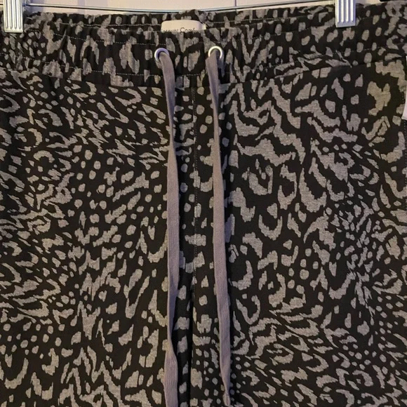NWT Forever Comfort from NYDJ sweat pants - Picture 7 of 16